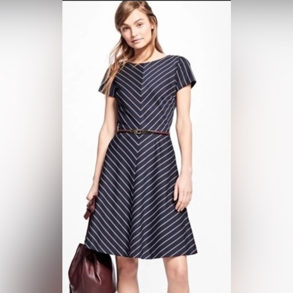 ✨ Brooks Brothers Chevron Dress ✨